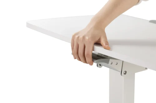 Height-adjustable mobile table