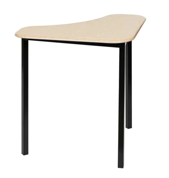 Triangle desk
